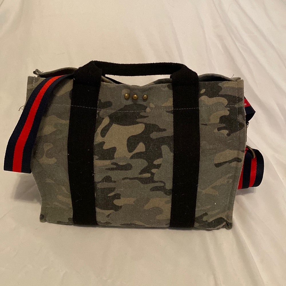 Pretty Simple Crossbody bag